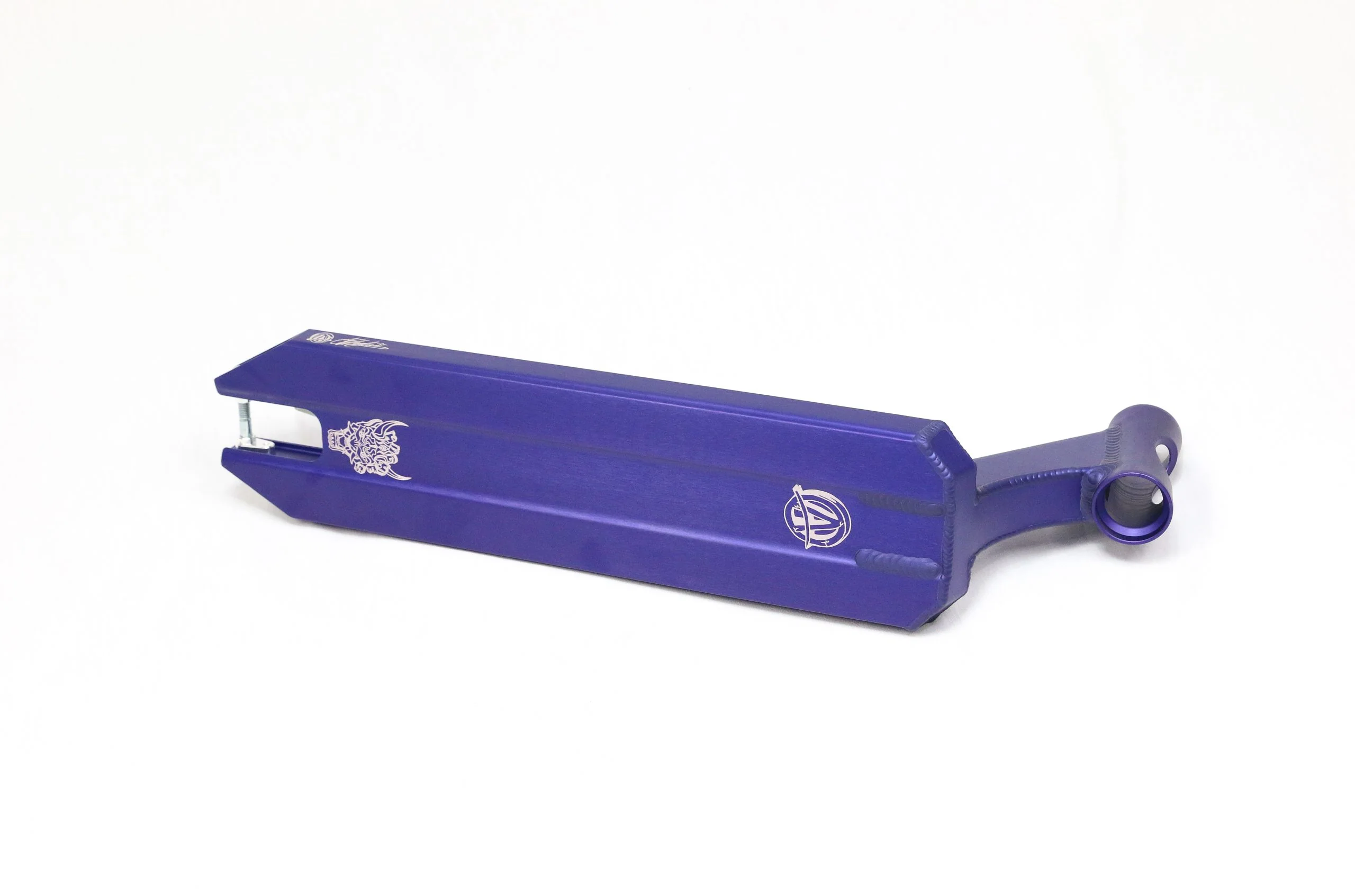 Apex Angus Hughes Signature V3 Deck - 5" Wide - Image 3