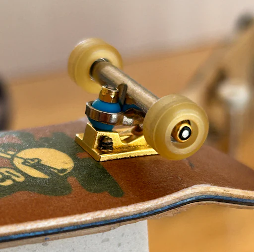 Blistered Pro Fingerboard Bushings - Image 10